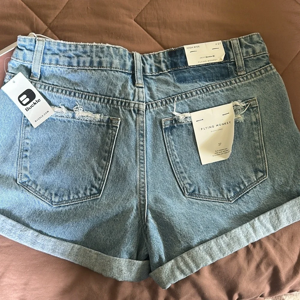 Flying monkey shorts size 27